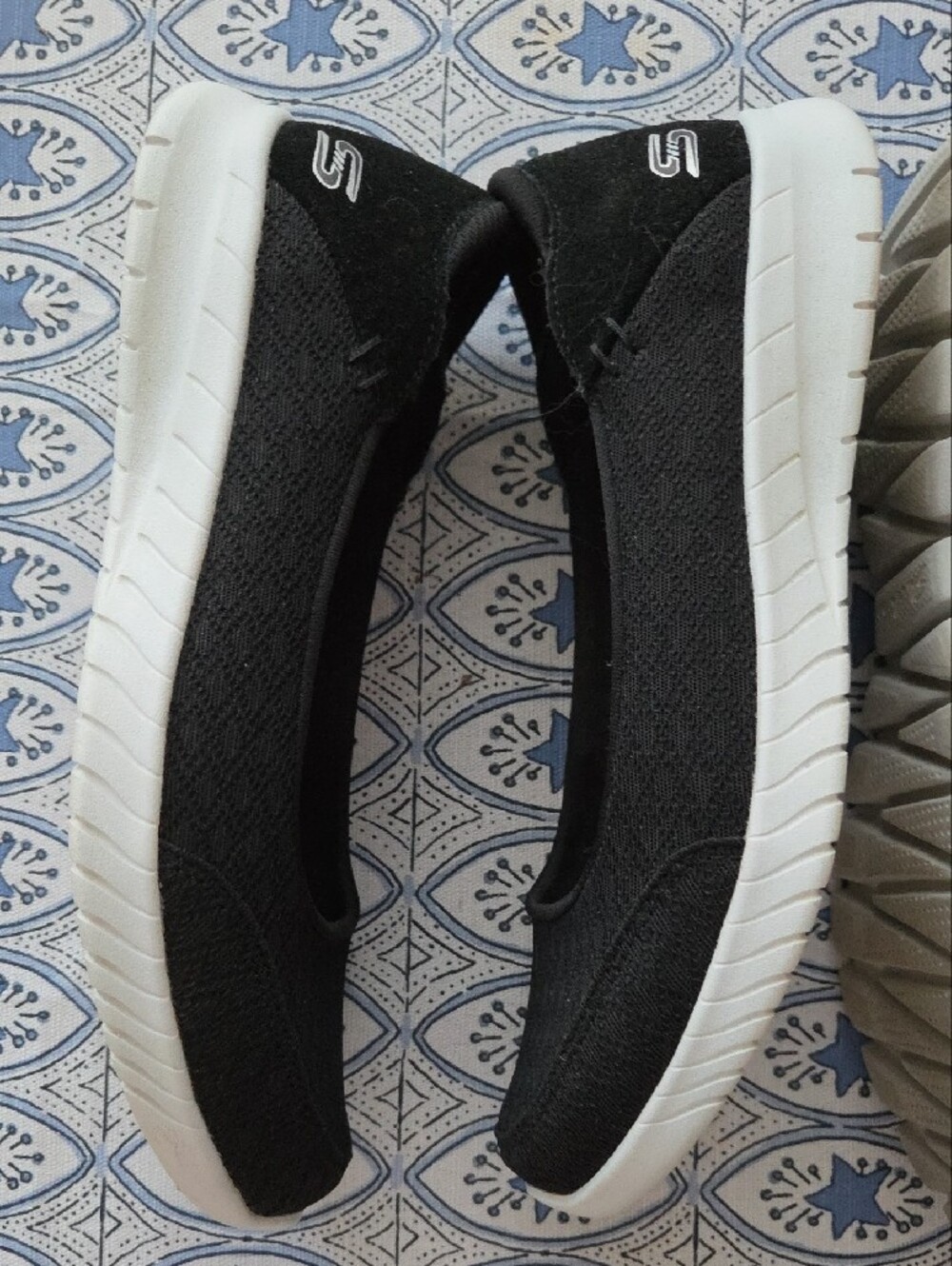 Skechers Slip-On Memory Foam Flats in Black and Gray - Picture 2 of 9